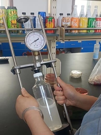 خدمات تعديل الآلات